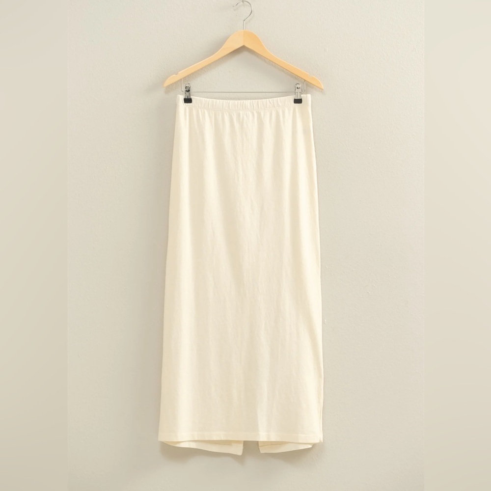 Essential Skirt - Cream